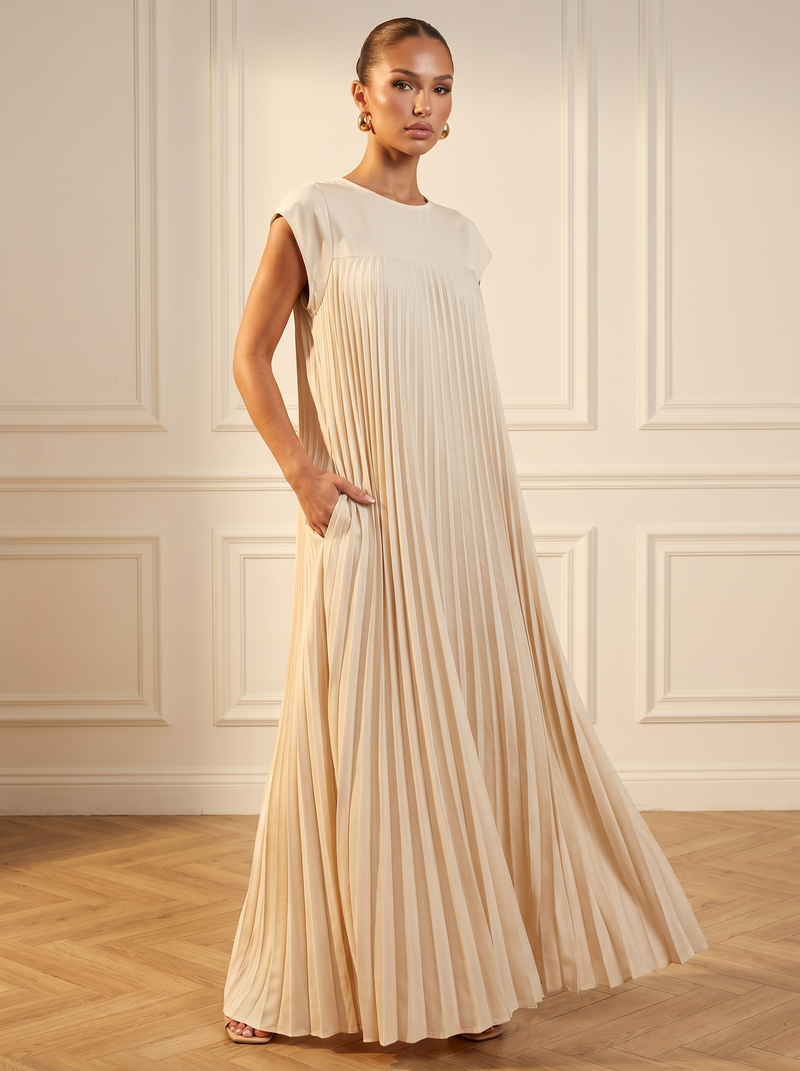 Talia | Flowing Pleated Maxi Dress
